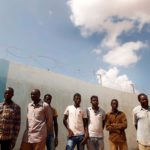 L’odissea di Omar e Nat, respinti verso le bombe