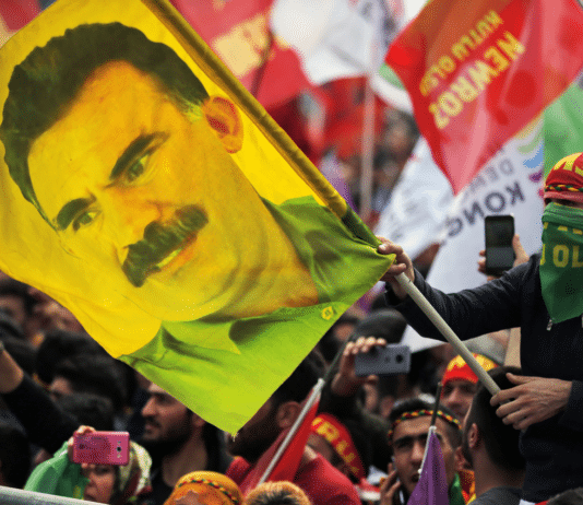 Solo ma non dimenticato, un altro compleanno in carcere per Apo Ocalan