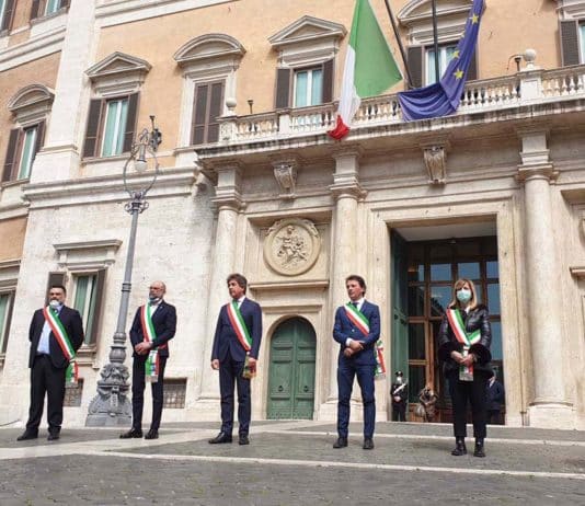 Mestieri (politici) pericolosi: il sindaco