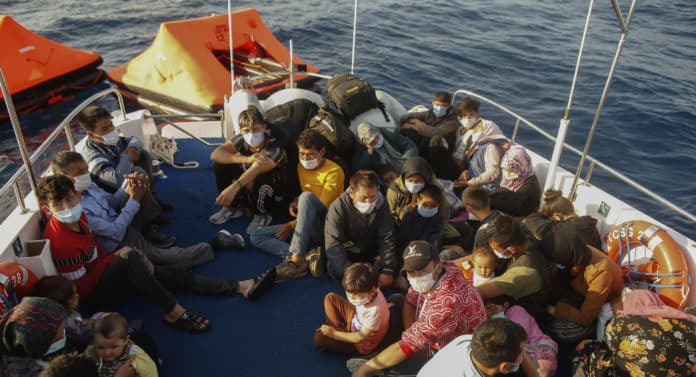 Salvataggio migranti Mar Egeo - Foto di repertorio