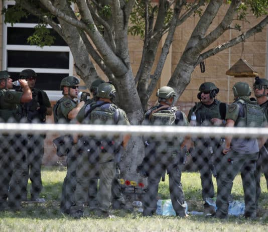 Strage in una scuola, l’ennesima negli Usa. Come interpretare questo agghiacciante fenomeno