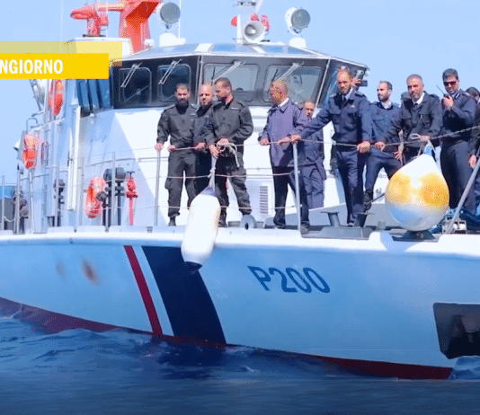 Mediterranea accerchiata: la guardia che sembra una gang