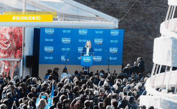 Prima gli insulti, poi gli errori