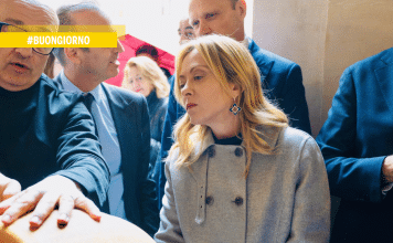 Aumenti scritti in piccolo, famiglie spremute in grande