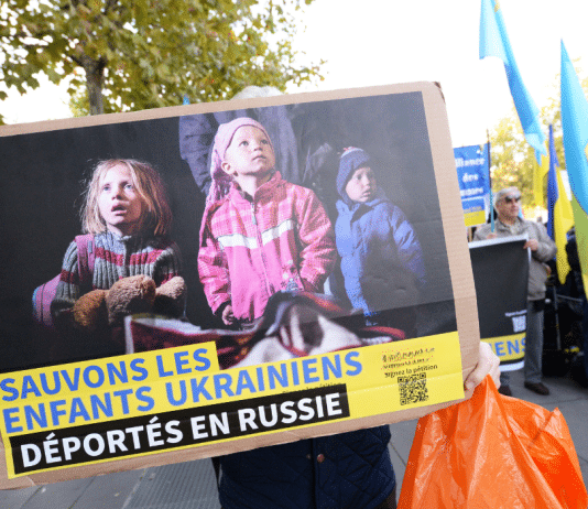 Ucraina, la guerra dei ladri d’infanzia