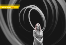 A uscirne scassata è lei