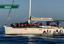 La frontiera che l’Europa non vuole nascondere. Su Mediterranea con Mimmo Risica, il medico che arriva dove la politica ha fallito