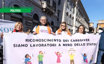 Assistenza agli anziani, le famiglie lasciate sole dal governo