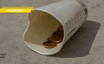 La Francia profila i suoi poveri con un algoritmo. Scommettiamo che da noi la troveranno una grande idea?