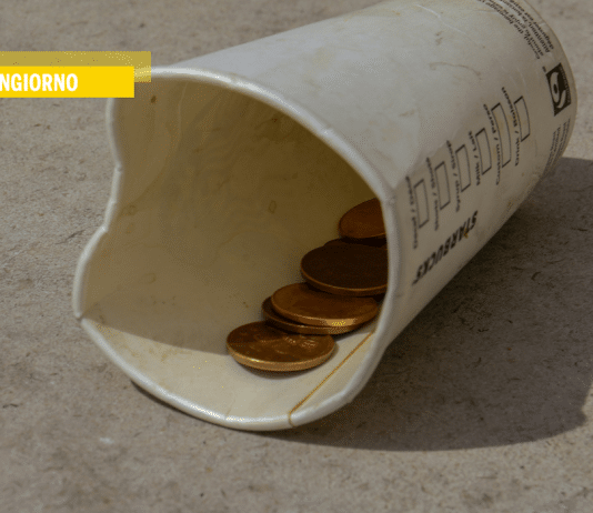 La Francia profila i suoi poveri con un algoritmo. Scommettiamo che da noi la troveranno una grande idea?