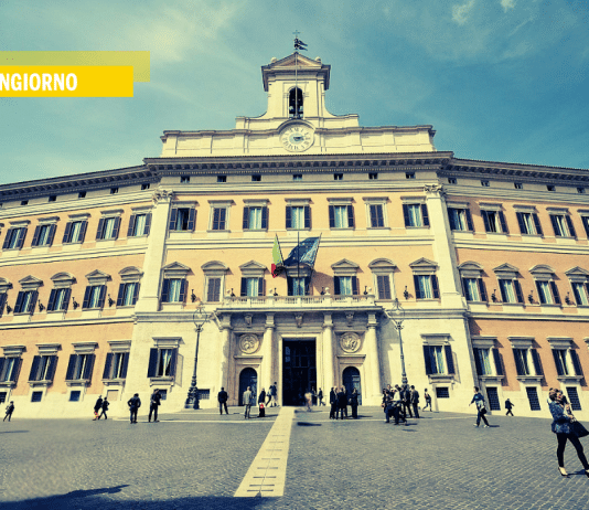 Almeno Cencelli aveva un manuale, questi invece questi hanno solo un padrone