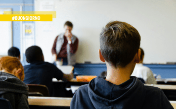 Anche quest’anno la scuola appoggia i piedoni sul terreno dei precari